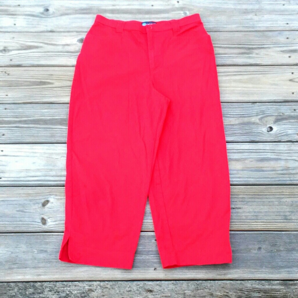 Relativity red crop capris